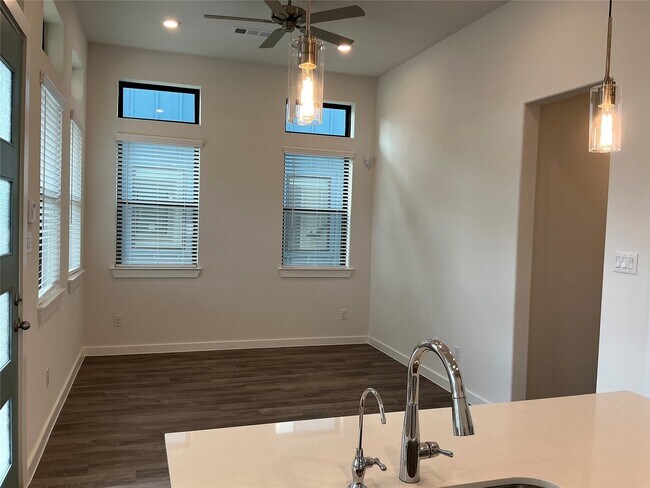 Building Photo - 3259 Loam Ln