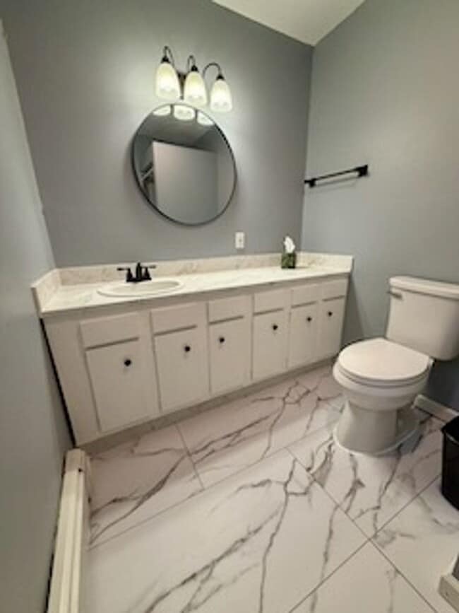 Building Photo - 544 Sandpiper Dr
