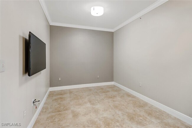 Building Photo - 23191 Fashion Dr