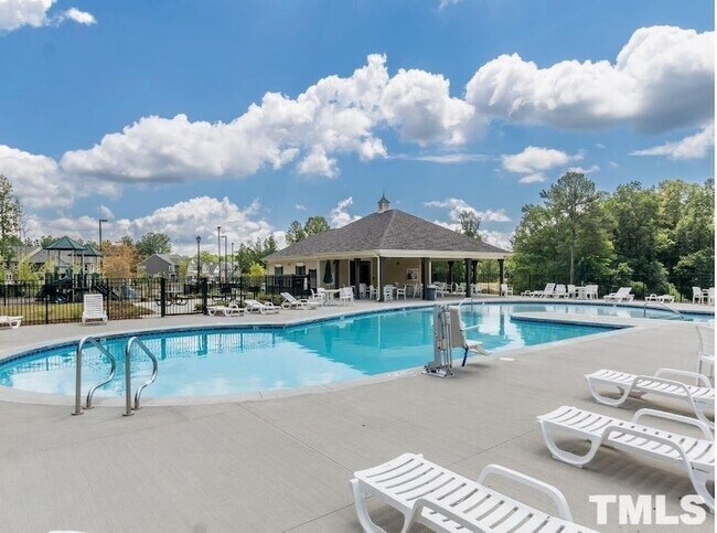 Building Photo - 1221 Watcher Wy