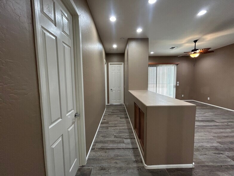 Building Photo - 6234 S Twilight Ct