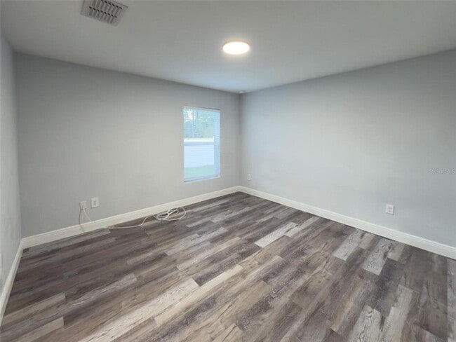 Building Photo - 824 Hanover Ave