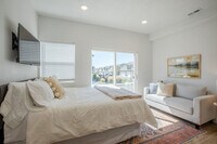 Building Photo - 642 E 460 S