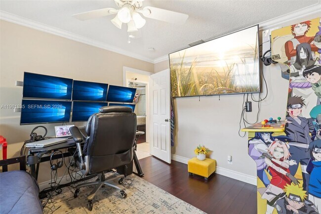 Building Photo - 11573 NW 39th Pl