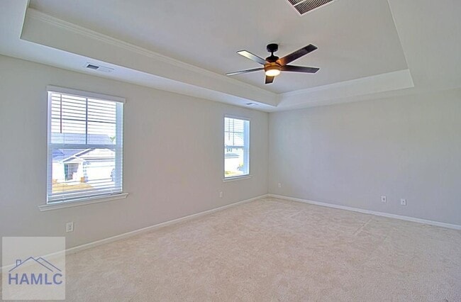 Building Photo - 25 Ashmont St