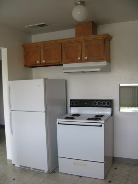 Building Photo - 7300 Boris Ct