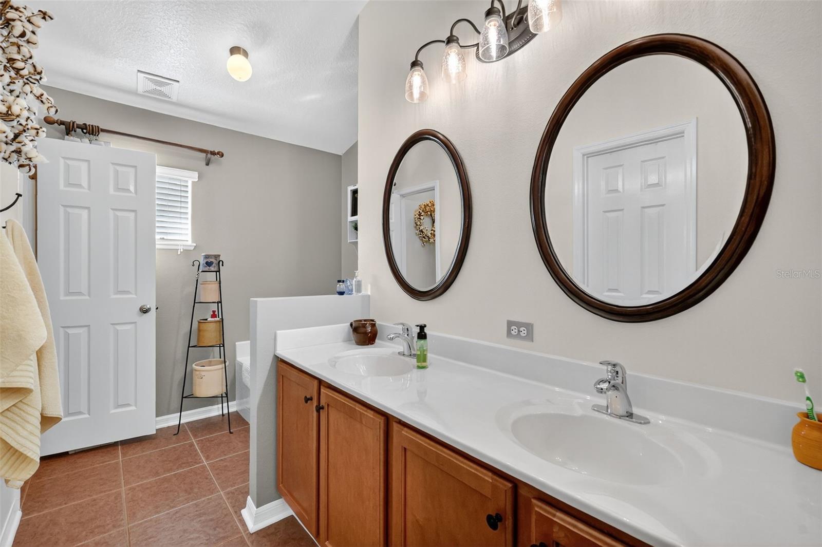 Building Photo - 1060 Osprey Cove Cir