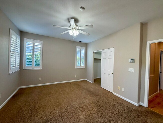 Building Photo - 10647 Vista Bonita Ln