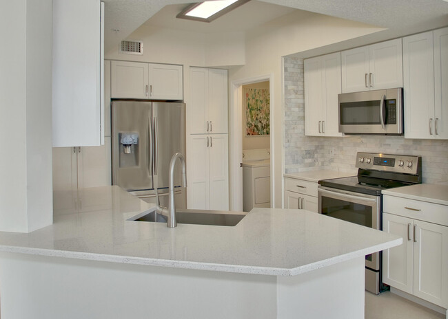 Primary Photo - 275 Murcia Dr