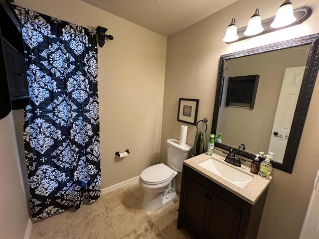 Building Photo - 311 Cordova Dr