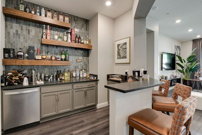 Building Photo - BEAUTIFULLY FULLY FURNISHED 4 BEDROOM 3.5 BATH HOME IN 89138