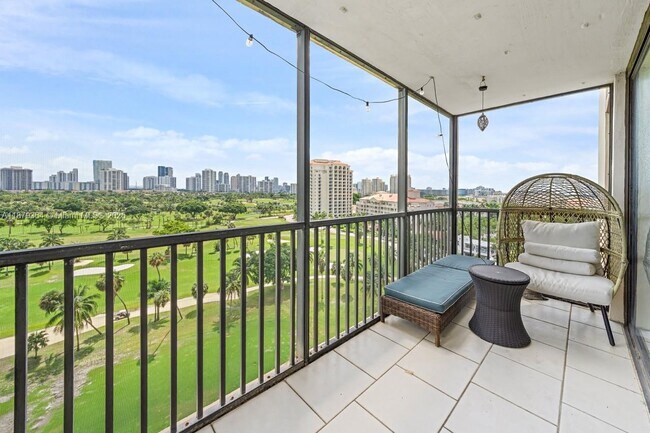Building Photo - 20335 W Country Club Dr