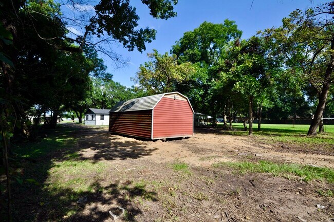 Building Photo - 257 Co Rd 2003