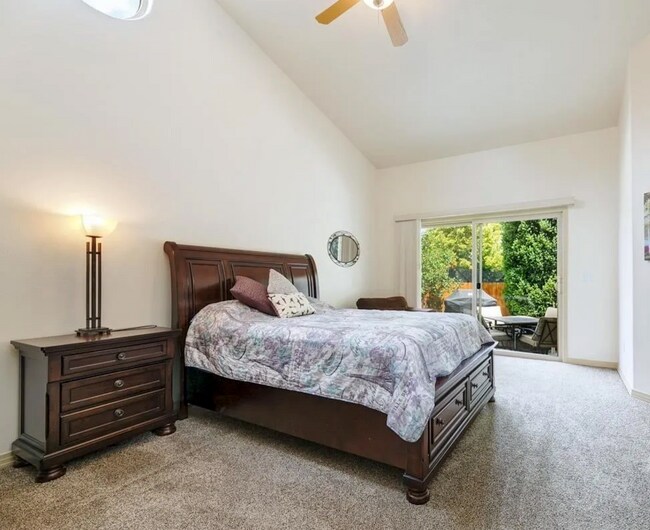 Building Photo - 12604 W Murchison St