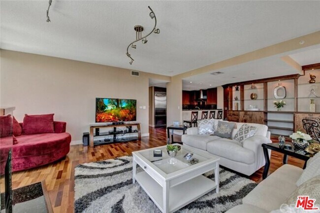 Building Photo - 3141 Michelson Dr