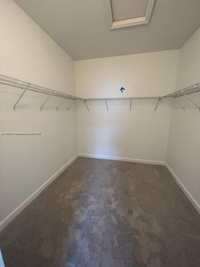 Building Photo - 28511 SW 134th Ct