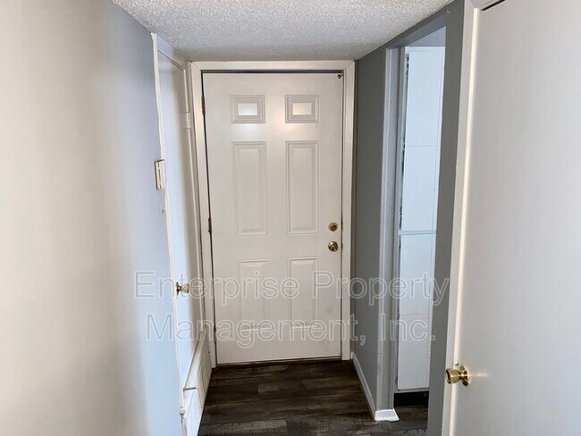 Building Photo - 2769 Sonora Dr