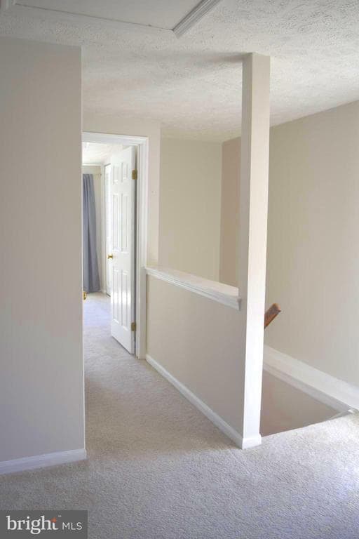 Building Photo - 1549 Autumn Ridge Cir