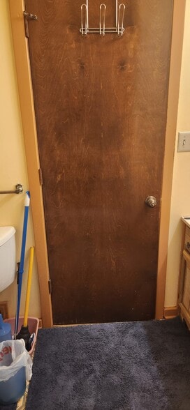 Shared bathroom upstairs - 2116 Thaler Ave
