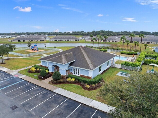 Building Photo - 8324 Amalfi Cir