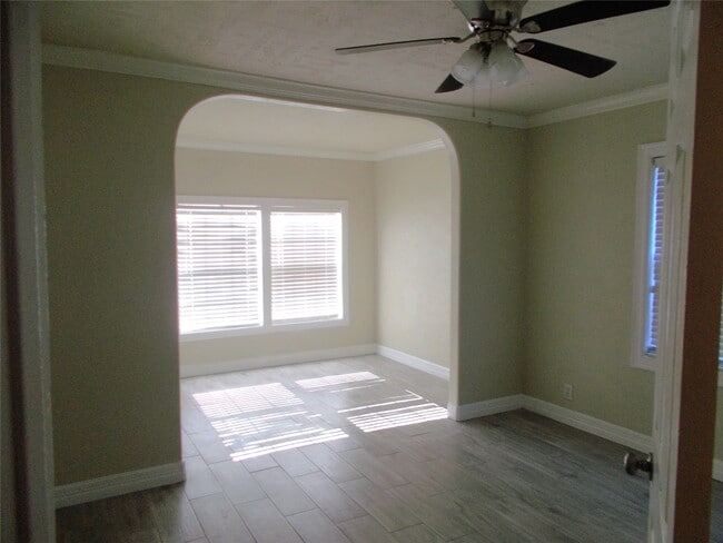 Building Photo - 8152 Garland St