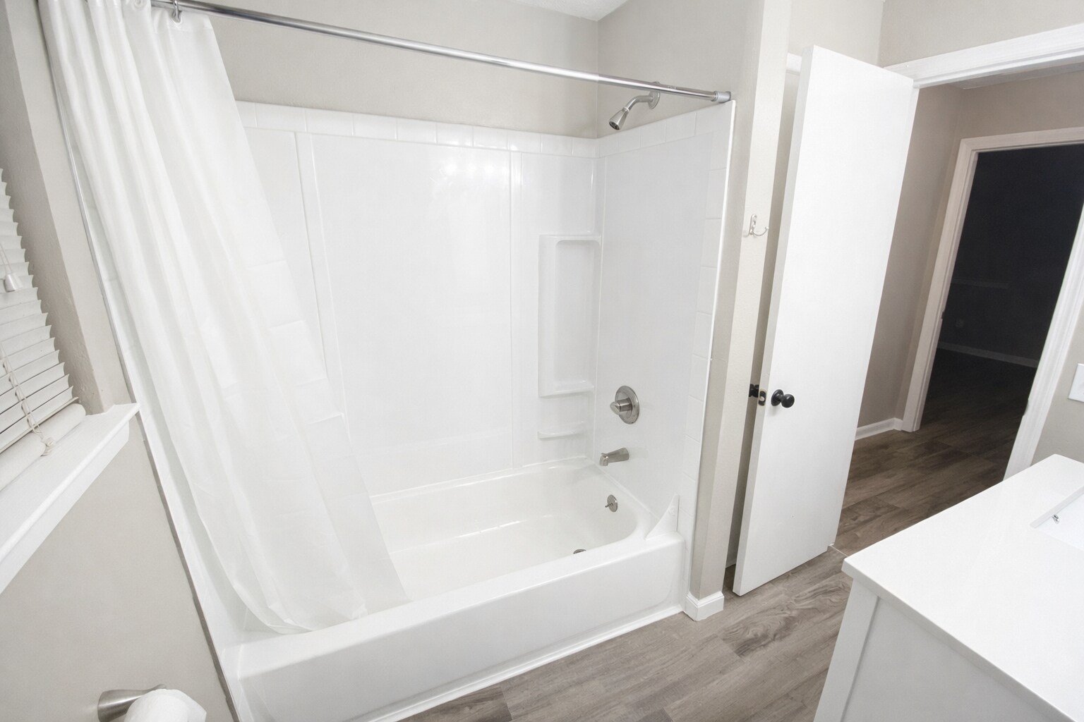 Building Photo - 5706 Wilder Rd