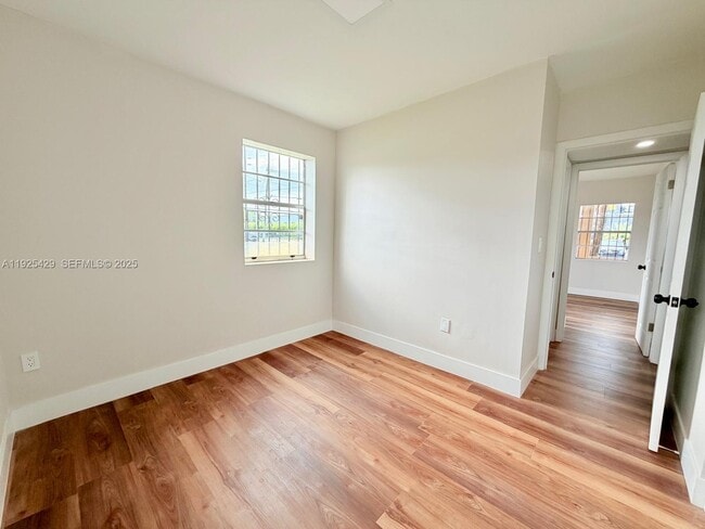 Building Photo - 4801 NW 33rd Ave