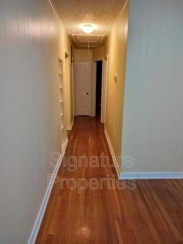 Building Photo - 1206 Tabb Ave