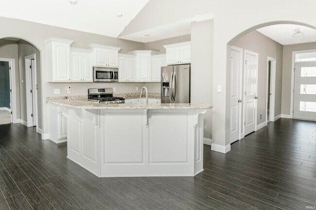 Building Photo - 4442 S Carberry Ct