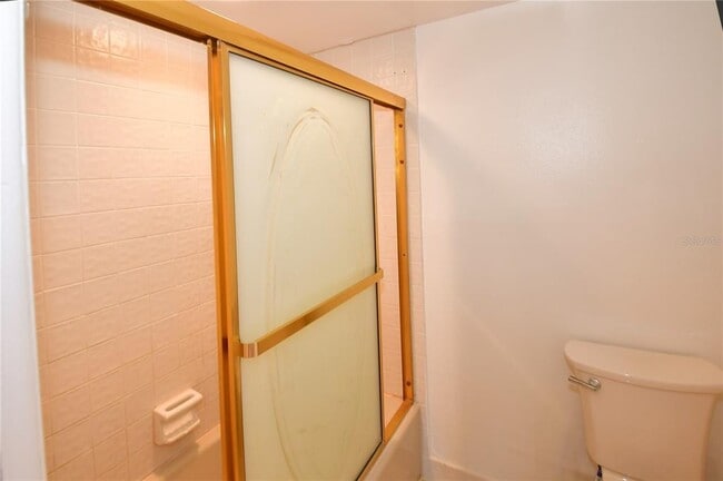 Building Photo - 690 Island Way