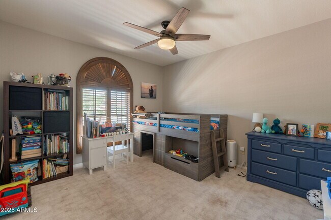 Building Photo - 3829 E Ahwatukee Dr