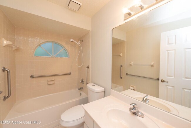 Building Photo - 1236 Buffing Cir SE