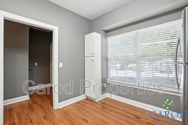 Building Photo - 2412 Ryerson Ct