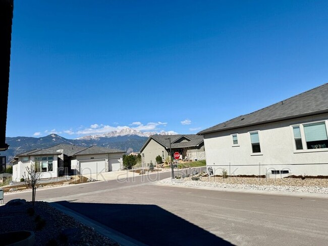 Building Photo - 3259 Skywatch Hts