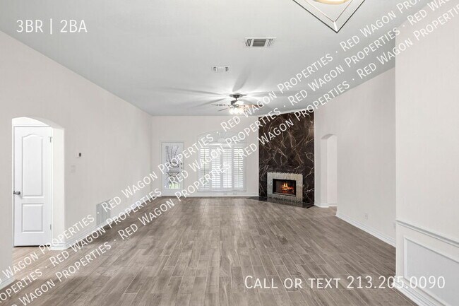 Building Photo - 19106 E Birdsong-