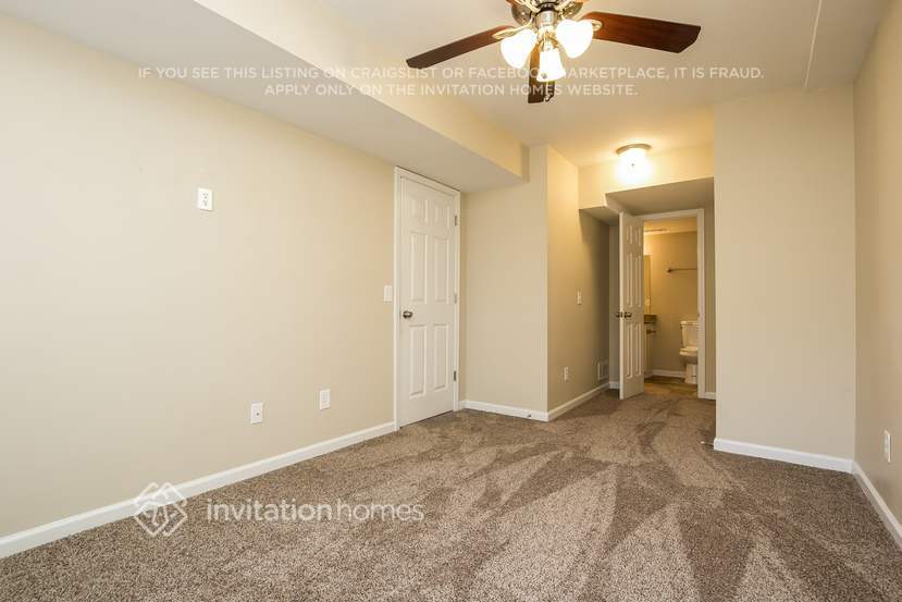 Building Photo - 6367 Seymour Pl NW