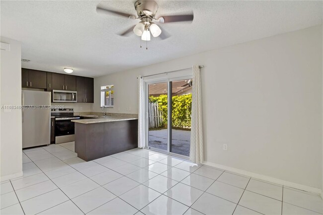 Building Photo - 8431 NW 188th Terrace