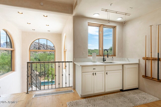 Building Photo - 10420 E Morning Vista Ln