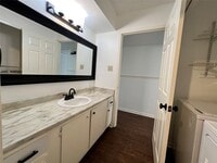 Building Photo - 11506 Meadow Pines Ct