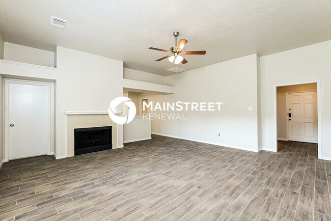 Building Photo - 4 Bedroom Pet-Friendly Home in SPRING, TX with Main Street Renewal