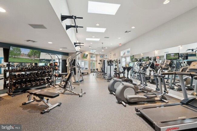 Building Photo - 1455 VA-401