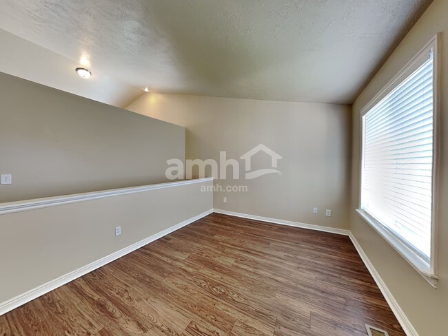Building Photo - 168 Crystal Bay Dr