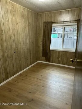 Building Photo - 608 S Meadowdale Ave