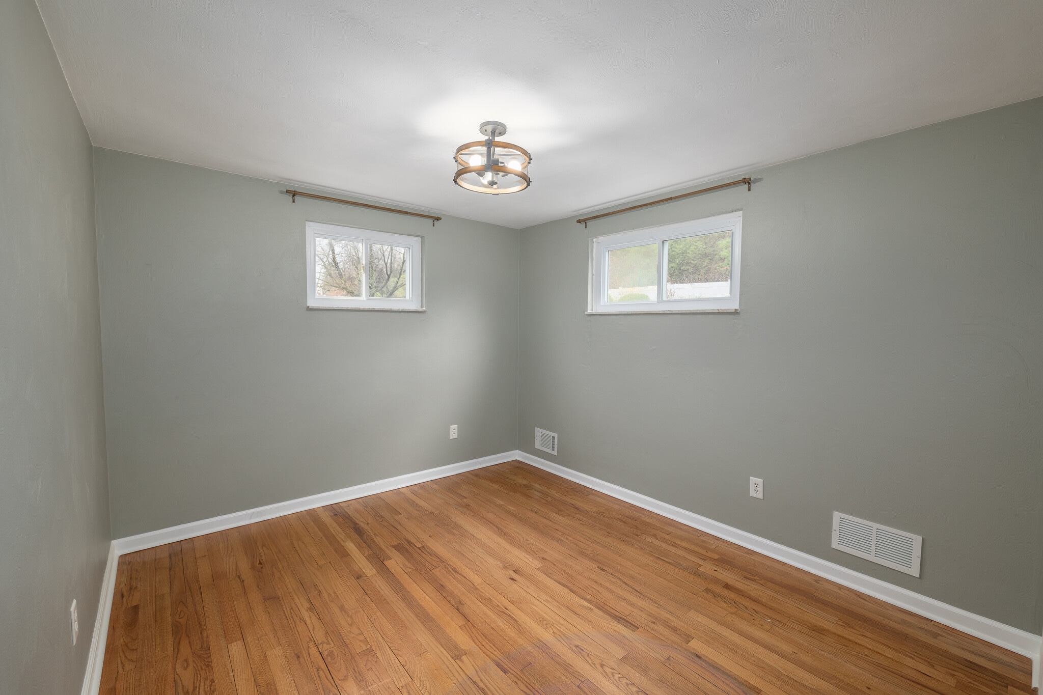 third bedroom - 108 Preston Dr