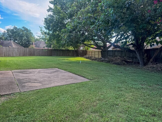 Building Photo - 14418 Moorfield Dr