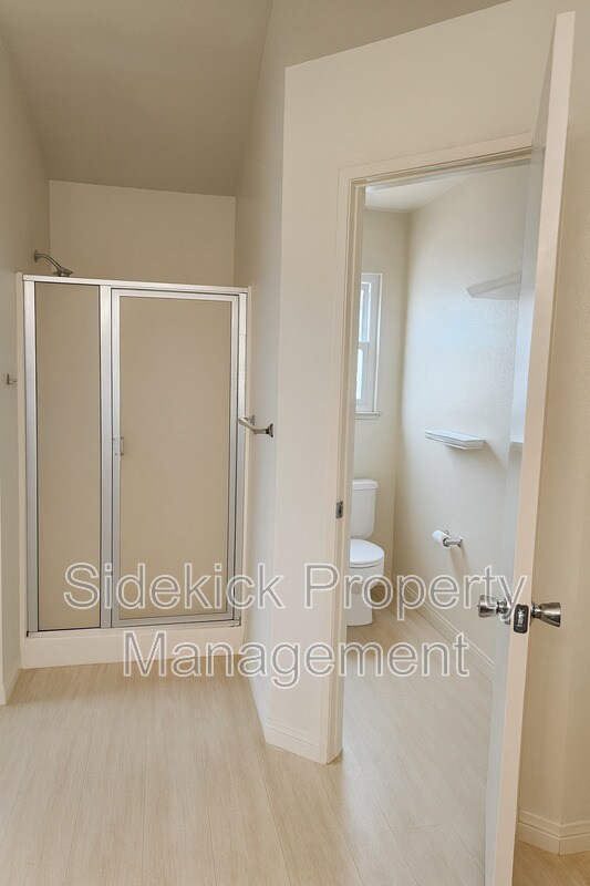 Building Photo - 15775 Cheyenne St