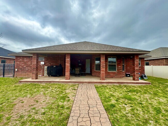 Building Photo - 3313 Northglen Dr
