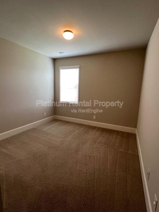 Building Photo - 4770 Leatherstone Way