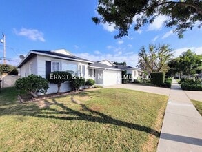 Building Photo - 4718 Briercrest Ave