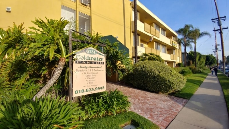 Building Photo - 6131 Coldwater Canyon Ave